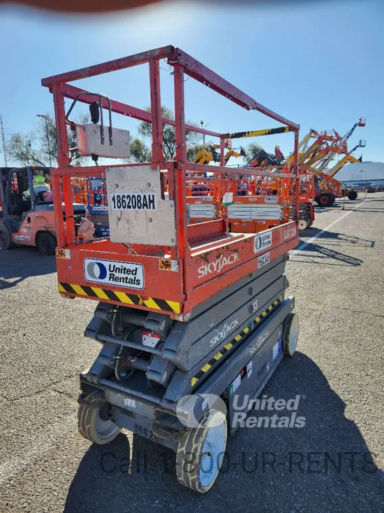 2017 Skyjack SJIII3226 Scissor Lift