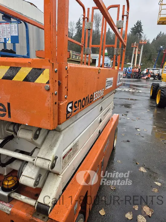 2019 Snorkel S3226E Scissor Lift