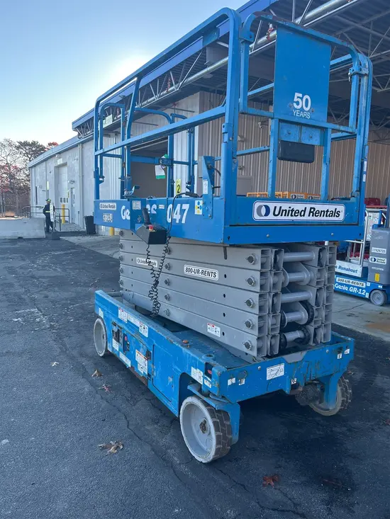 2016 Genie GS-4047 Scissor Lift