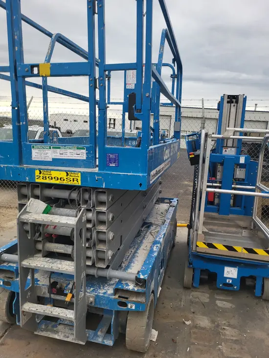 2018 Genie GS-3246 Scissor Lift