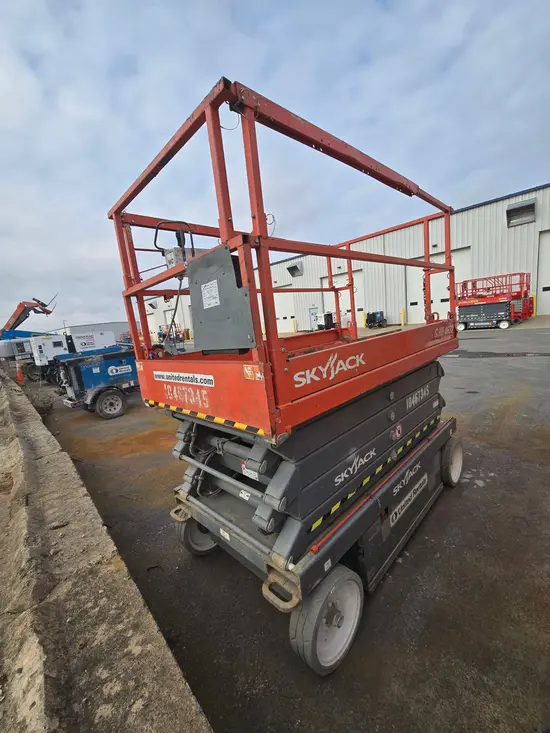 2016 Skyjack SJIII4632 Scissor Lift