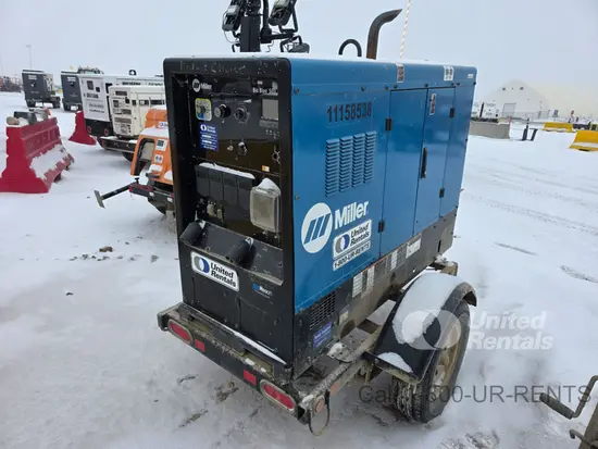 2021 Miller Welders Big Blue 500 Welder