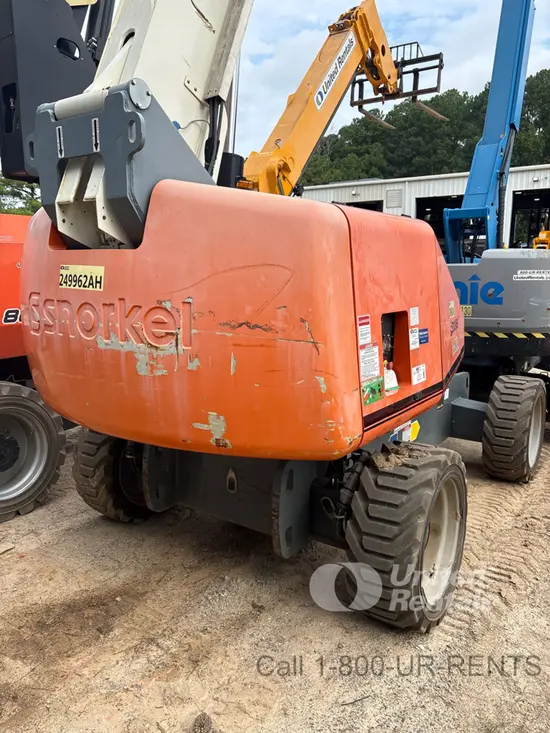 2020 Snorkel 660SJ Boom Lift