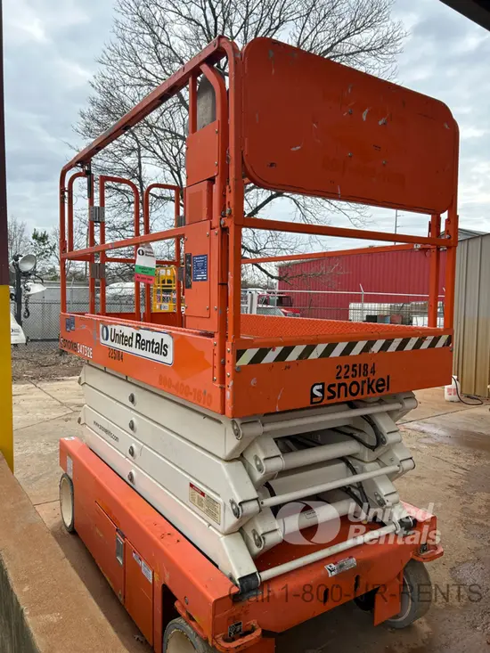 2019 Snorkel S4732E Scissor Lift