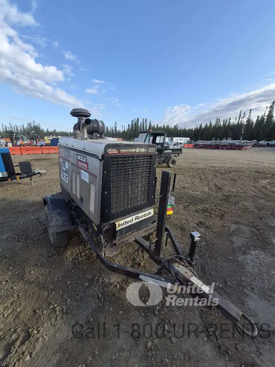 2019 Lincoln Electric VANTAGE 549 Welder