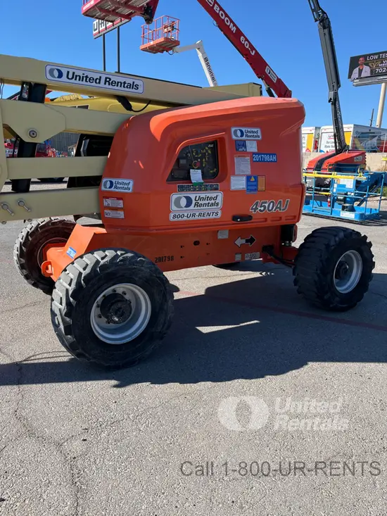 2018 JLG 450AJ Articulating Boom Lift