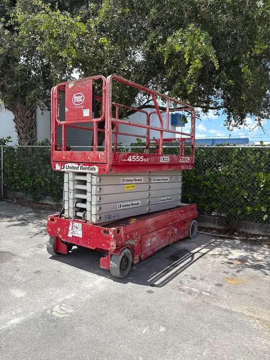 2017 MEC 4555SE Scissor Lift