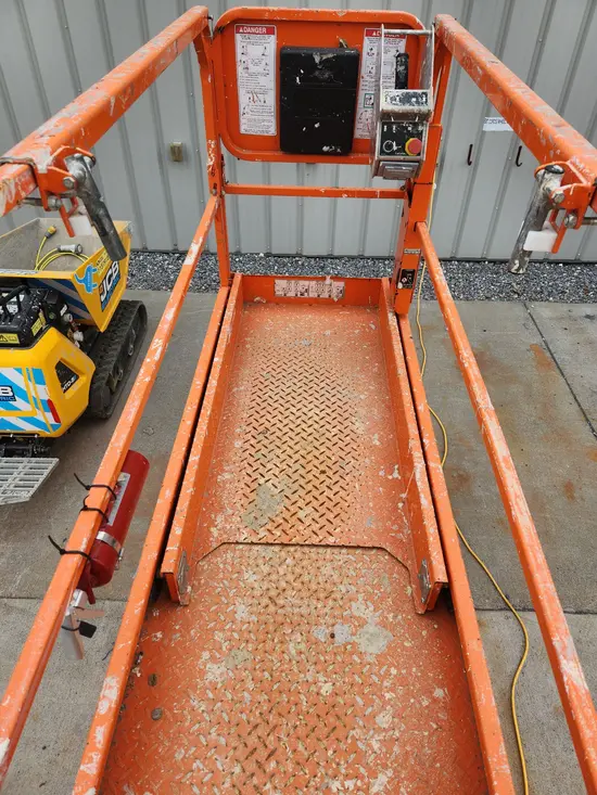 2019 Snorkel S3226E Scissor Lift