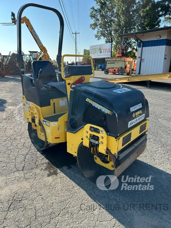 2022 BOMAG BW900-50 Double Drum Roller