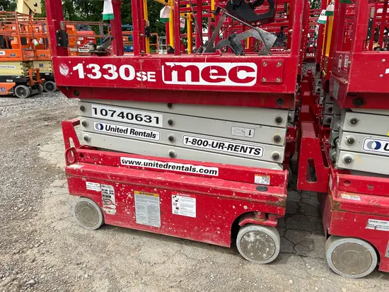 2018 MEC 1330SE Scissor Lift