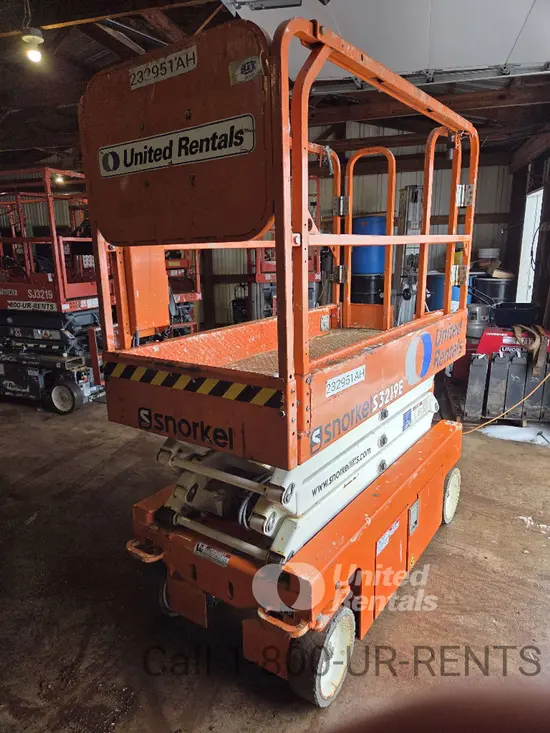 2019 Snorkel S3219E Scissor Lift