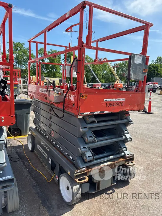 2017 Skyjack SJIII4740 Scissor Lift