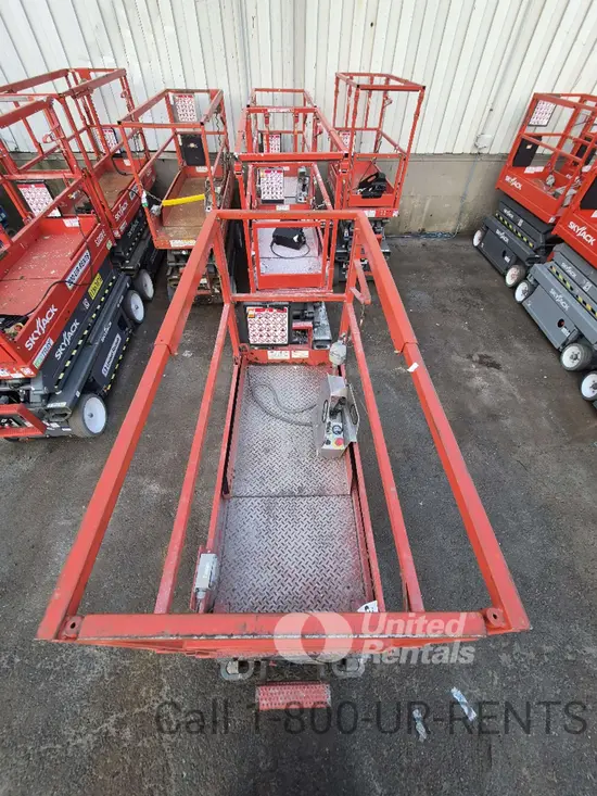 2018 Skyjack SJIII3219 Scissor Lift