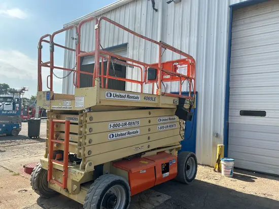 2017 JLG 4069LE Scissor Lift