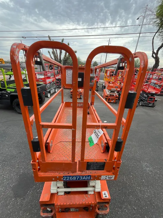 2019 Snorkel S3219E Scissor Lift