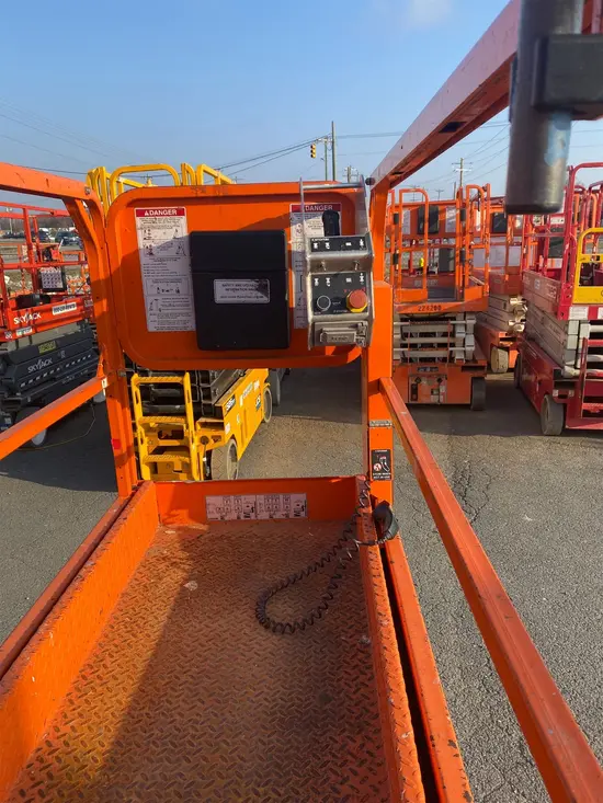 2019 Snorkel S3219E Scissor Lift