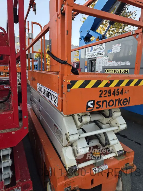 2019 Snorkel S3226E Scissor Lift