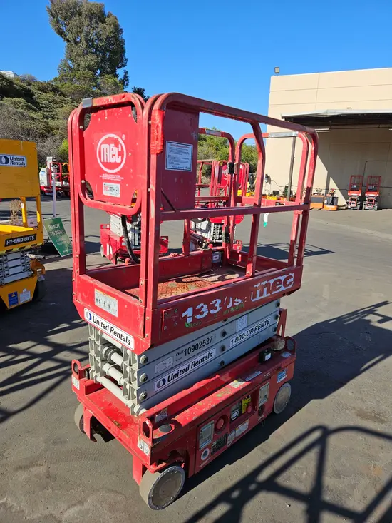 2019 MEC 1330SE Scissor Lift