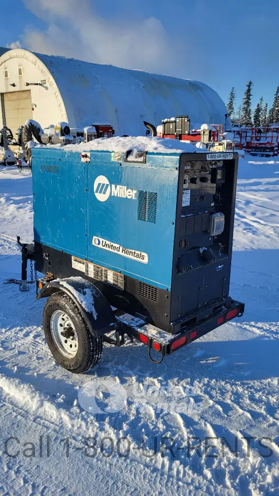 2021 Miller Welders Big Blue 500 Welder