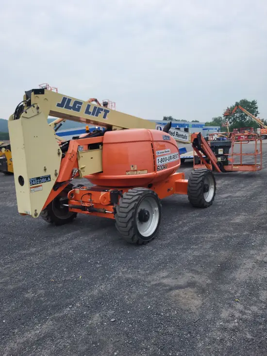 2015 JLG 600AJ Articulating Boom Lift