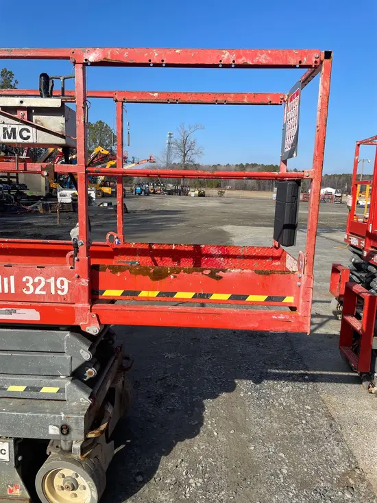 2016 Skyjack SJIII3219 Scissor Lift