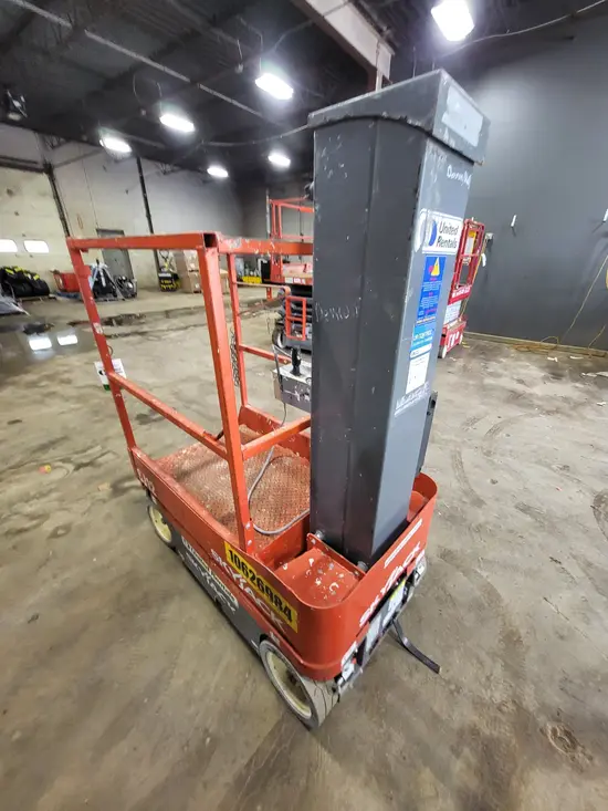 2017 Skyjack SJ12 Self-Propelled One-Person Lift