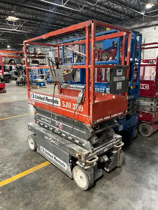 2018 Skyjack SJIII3219 Scissor Lift