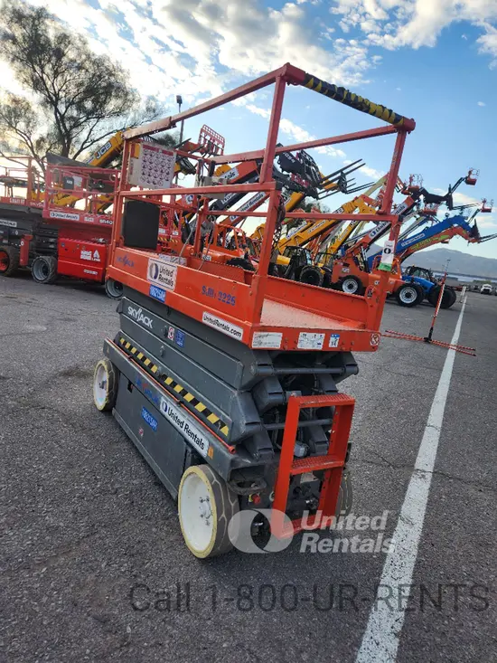 2017 Skyjack SJIII3226 Scissor Lift
