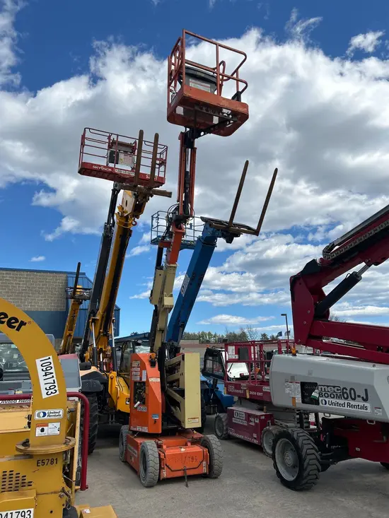 2016 JLG E300AJP Articulating Boom Lift