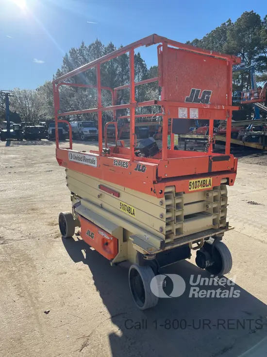 2017 JLG 3246ES Scissor Lift