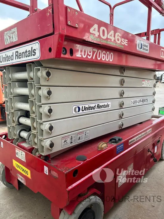 2019 MEC 4046SE Scissor Lift