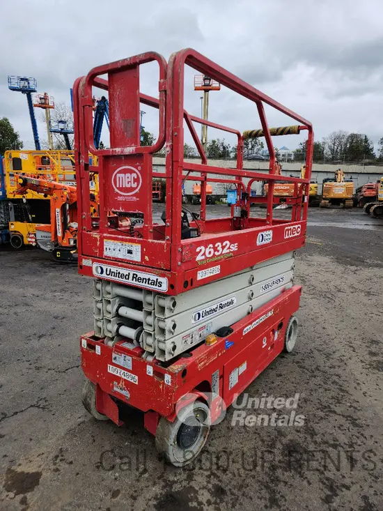 2019 MEC 2632SE Scissor Lift