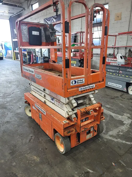2018 Snorkel S3219E Scissor Lift