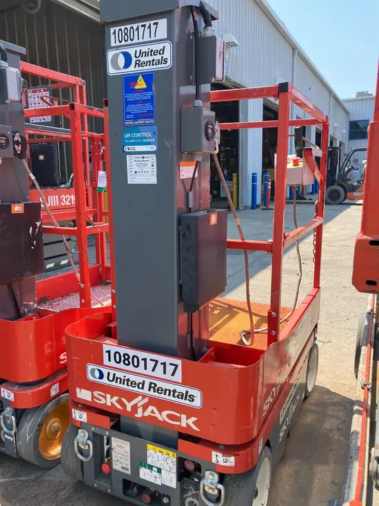 2018 Skyjack SJ12 Self-Propelled One-Person Lift