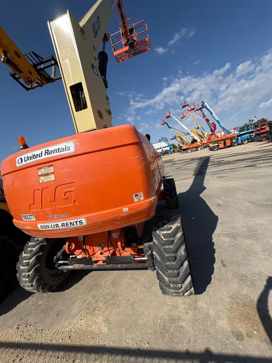 2019 JLG 860SJ Boom Lift