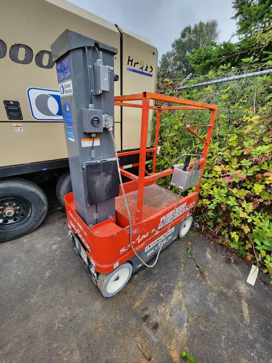 2018 Skyjack SJ12 Self-Propelled One-Person Lift