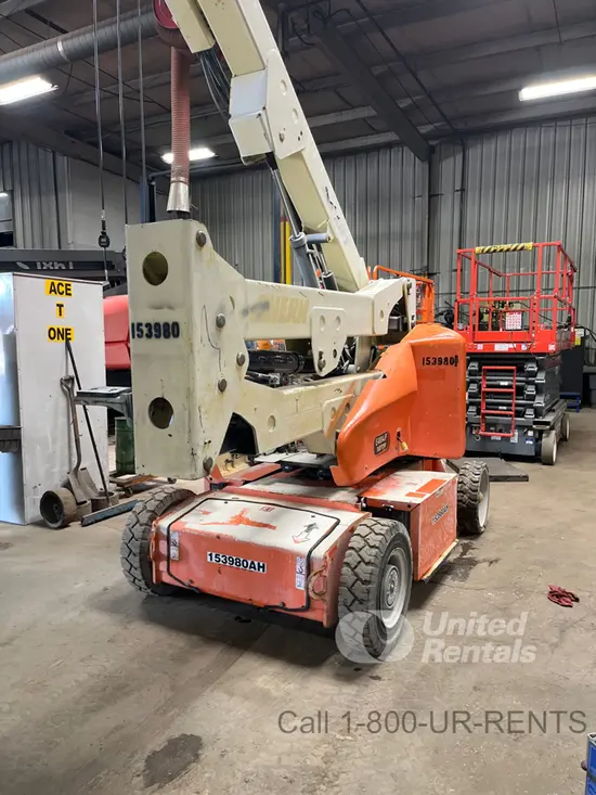 2015 JLG E400AJPN Articulating Boom Lift