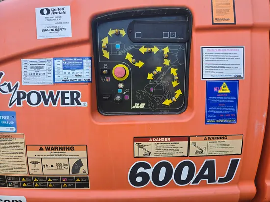 2017 JLG 600AJ Articulating Boom Lift