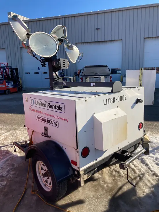2014 Magnum Pro MLT4080K Portable Light Tower