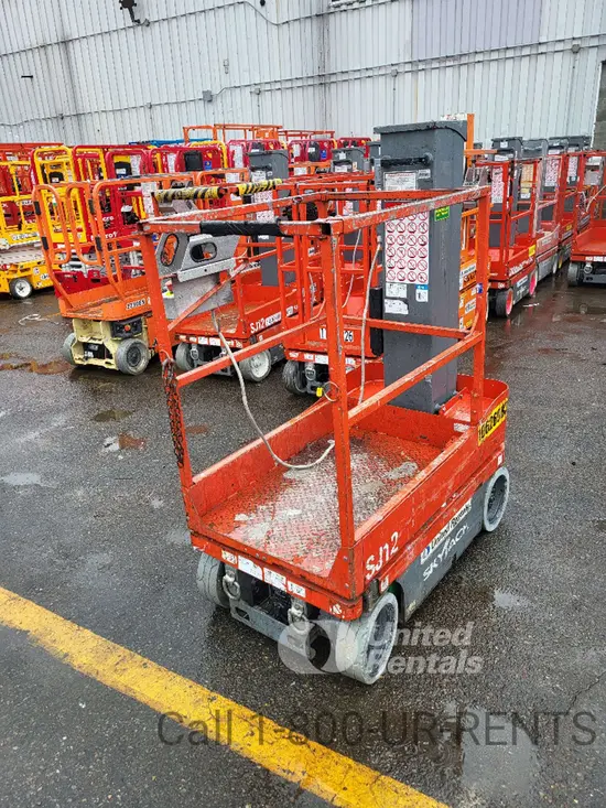 2017 Skyjack SJ12 Self-Propelled One-Person Lift