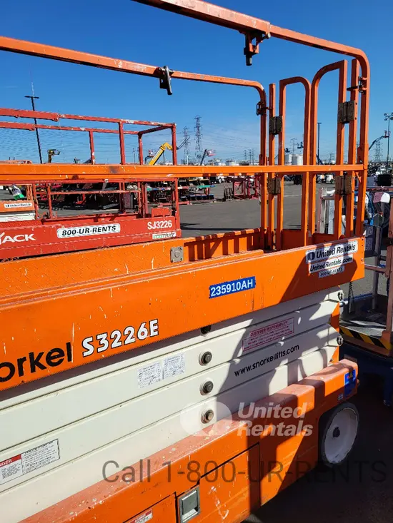 2019 Snorkel S3226E Scissor Lift