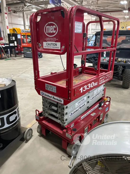 2018 MEC 1330SE Scissor Lift