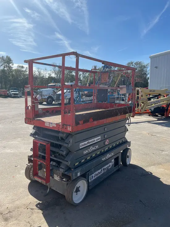 2016 Skyjack SJIII4632 Scissor Lift