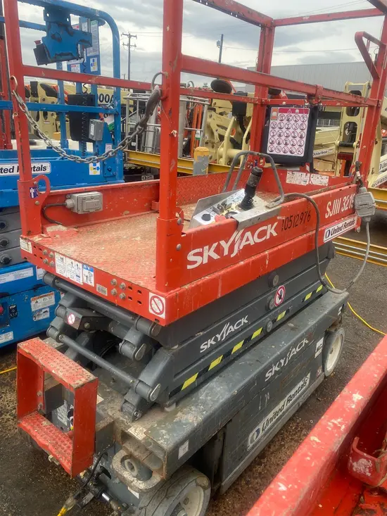 2016 Skyjack SJIII3219 Scissor Lift