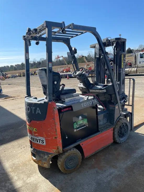 2018 Toyota 8FBCU25 Warehouse Forklift