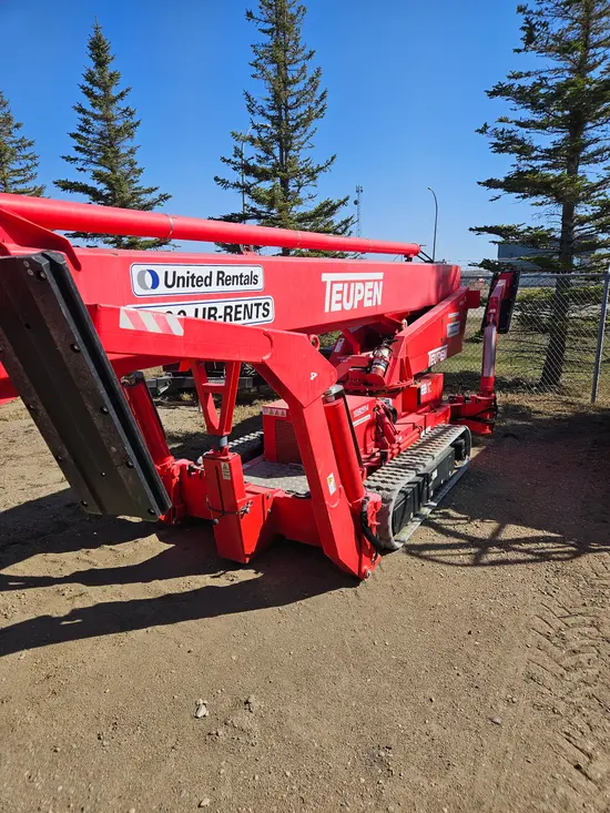 2017 TEUPEN TL92SJ Boom Lift