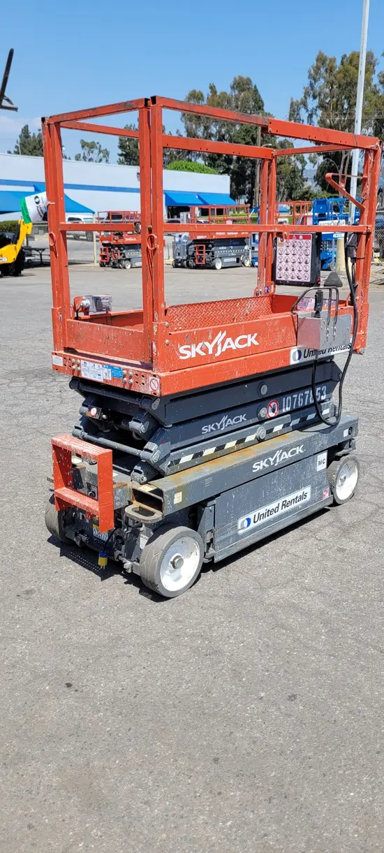 2018 Skyjack SJIII3219 Scissor Lift