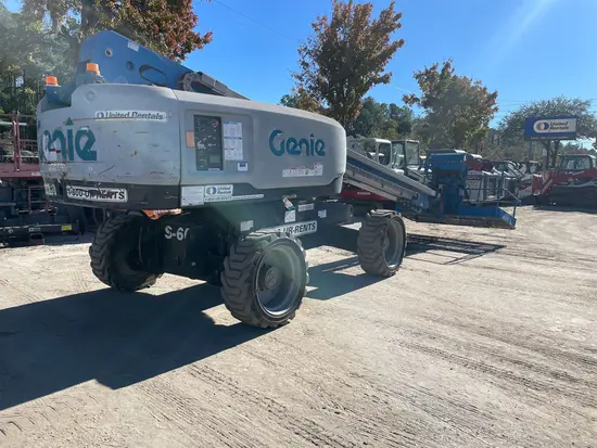 2016 Genie S-60X Boom Lift