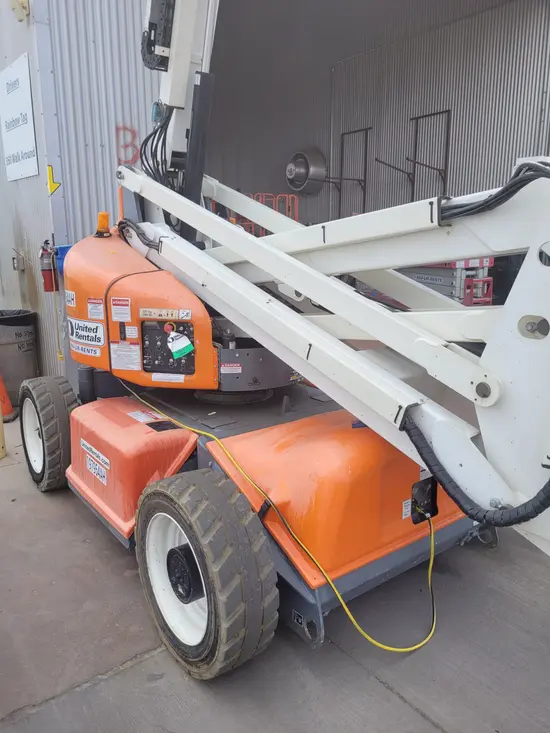 2017 Snorkel A46JE Articulating Boom Lift