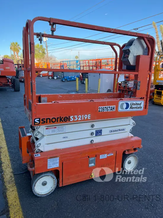 2019 Snorkel S3219E Scissor Lift